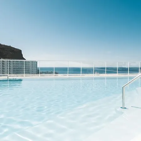 Marina Bayview (adults Only) Appartement
