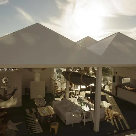 Marina Bayview (adults Only) Apartment